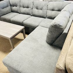 Tufted Stylish Nice Sectional 