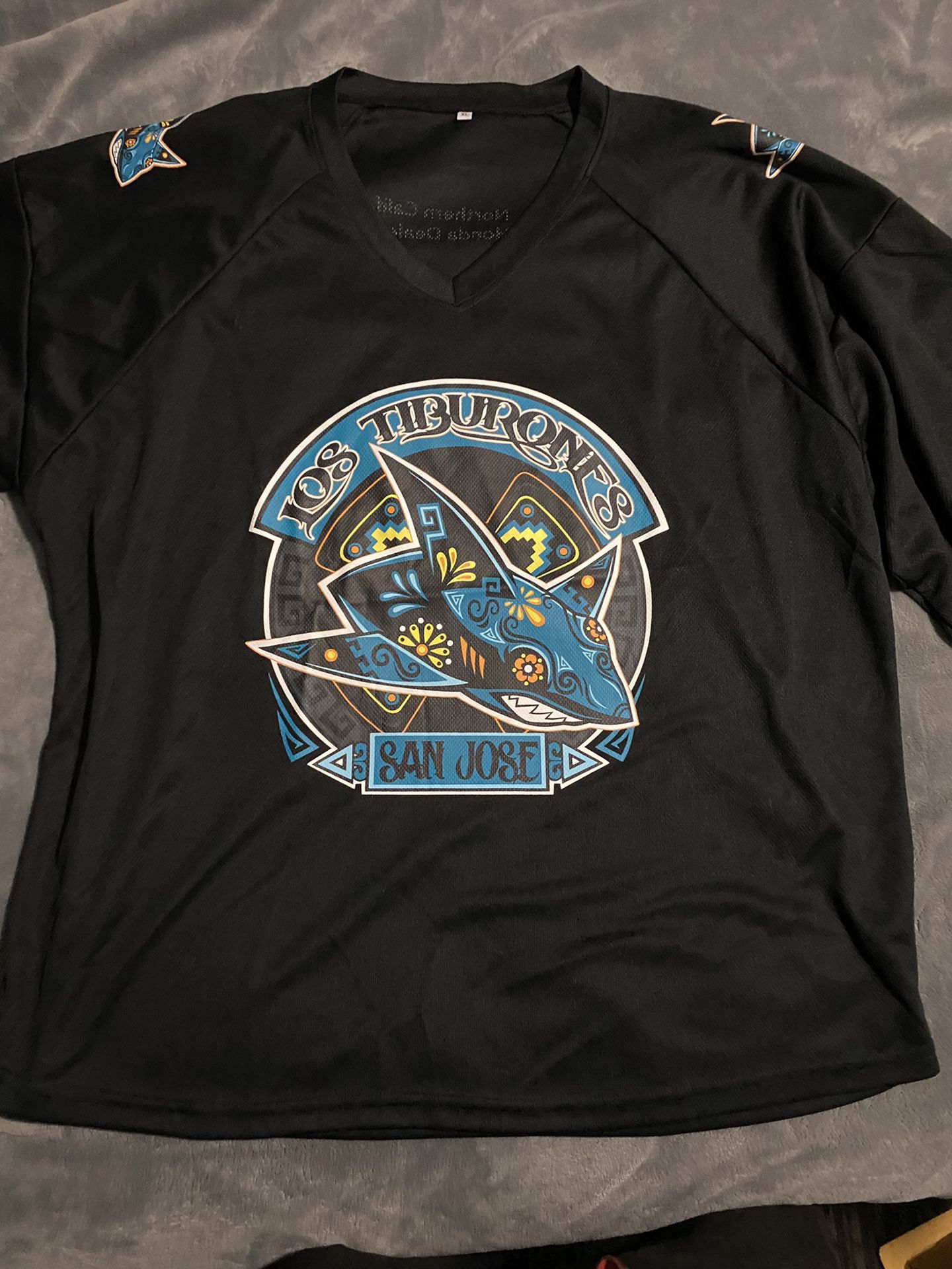 San Jose Sharks NHL Los Tiburones Jersey Size M 2016 Limited Edition Retired