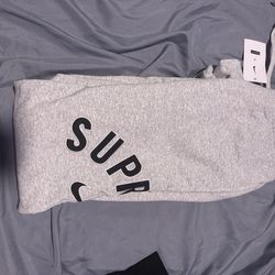 SupremexNike sweats