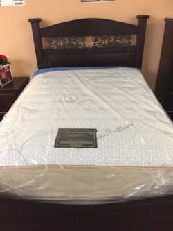 Double Sided Mattress and Boxspring