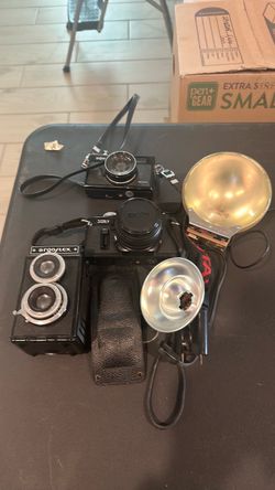 Mixed cameras lot 11