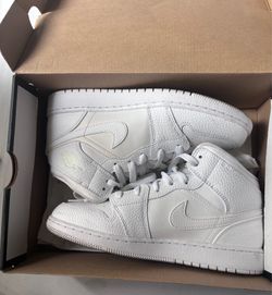 AJ1 MID 7Y