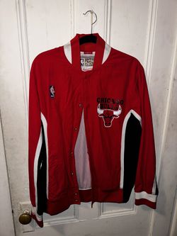 Michelle & Ness Jacket NBA “BULLS”