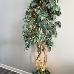 Faux Tree With Lights