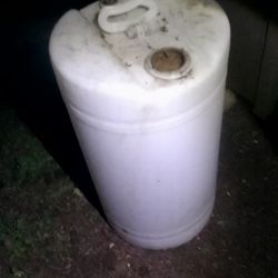 15 Gallon Container