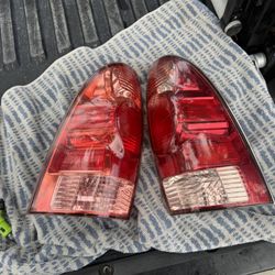 2nd Gen Tacoma Tail Lights (2005-2015)
