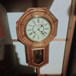 Winding Clock With Key