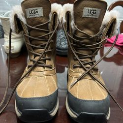 Uggs Snow Boots 