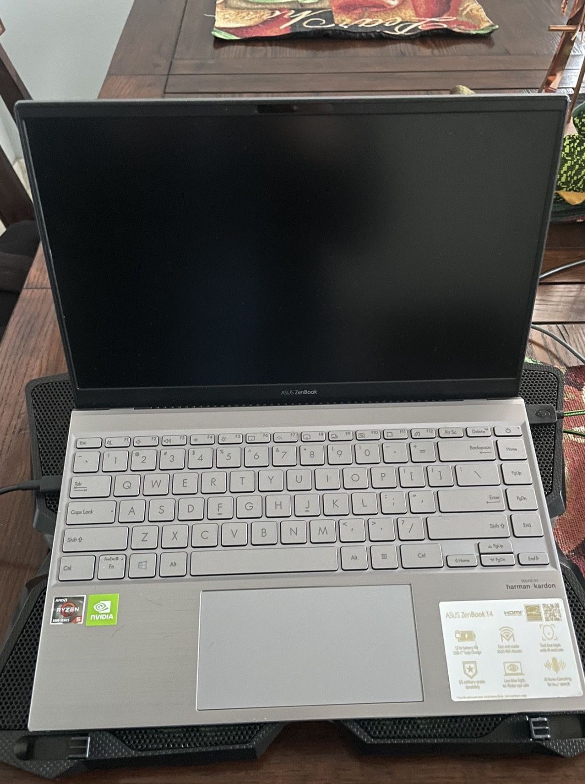 Asus Zen book 14 Good Condition Perfect Battery