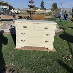 Bassett Dresser