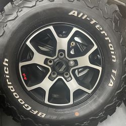 Jeep Wrangler JL New Wheel & New Spare Tire