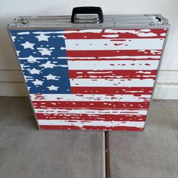 BEER PONG TABLE