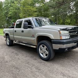 2006 LBZ