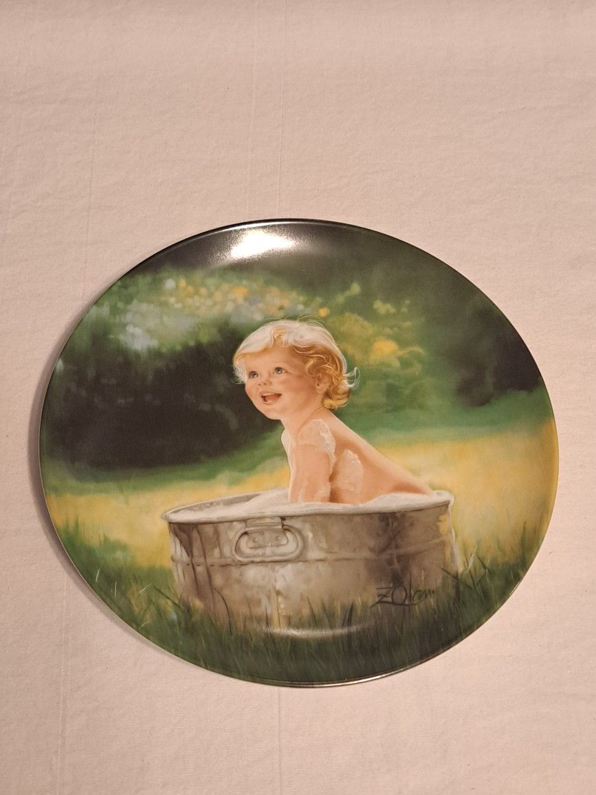 Vintage Collector's Plate Summer Suds Pemberton & Oaks