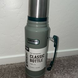 Stanley Classic Bottle