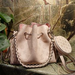 Pink Louis Vuitton Bucket Bag 