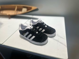 NEW Adidas Gazelle Comfort Closure Size 8k