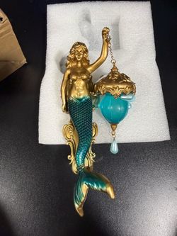 Mermaid Wall Lamp (7.5”)