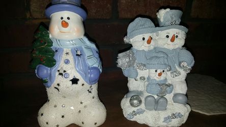Looking for blue and grey snowmen pm