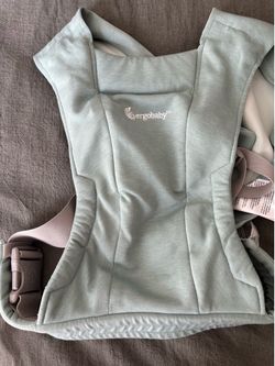 Ergobaby carrier