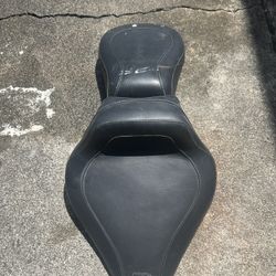 Mustang seat 