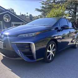 Toyota Hybrid 