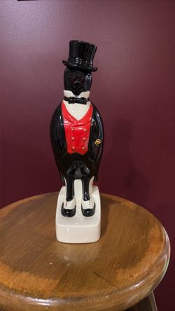 Old Crow Kentucky Str Bourbon Decanter Porcelain Ceramic Vintage 1970s USA Empty