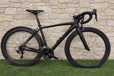 🚴🏻 Specialized Tarmac Carbon Road Bike – Size 49 🇺🇸