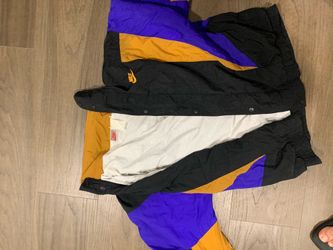 NIKE 80S Windbreaker ZIP UP AND BUTTON ON.