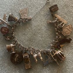 Vintage Southwest 21 Charms Bracelet Sterling Silver