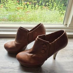 Heels Size 10