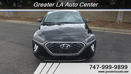 2021 Hyundai IONIQ Plug-in Hybrid Limited