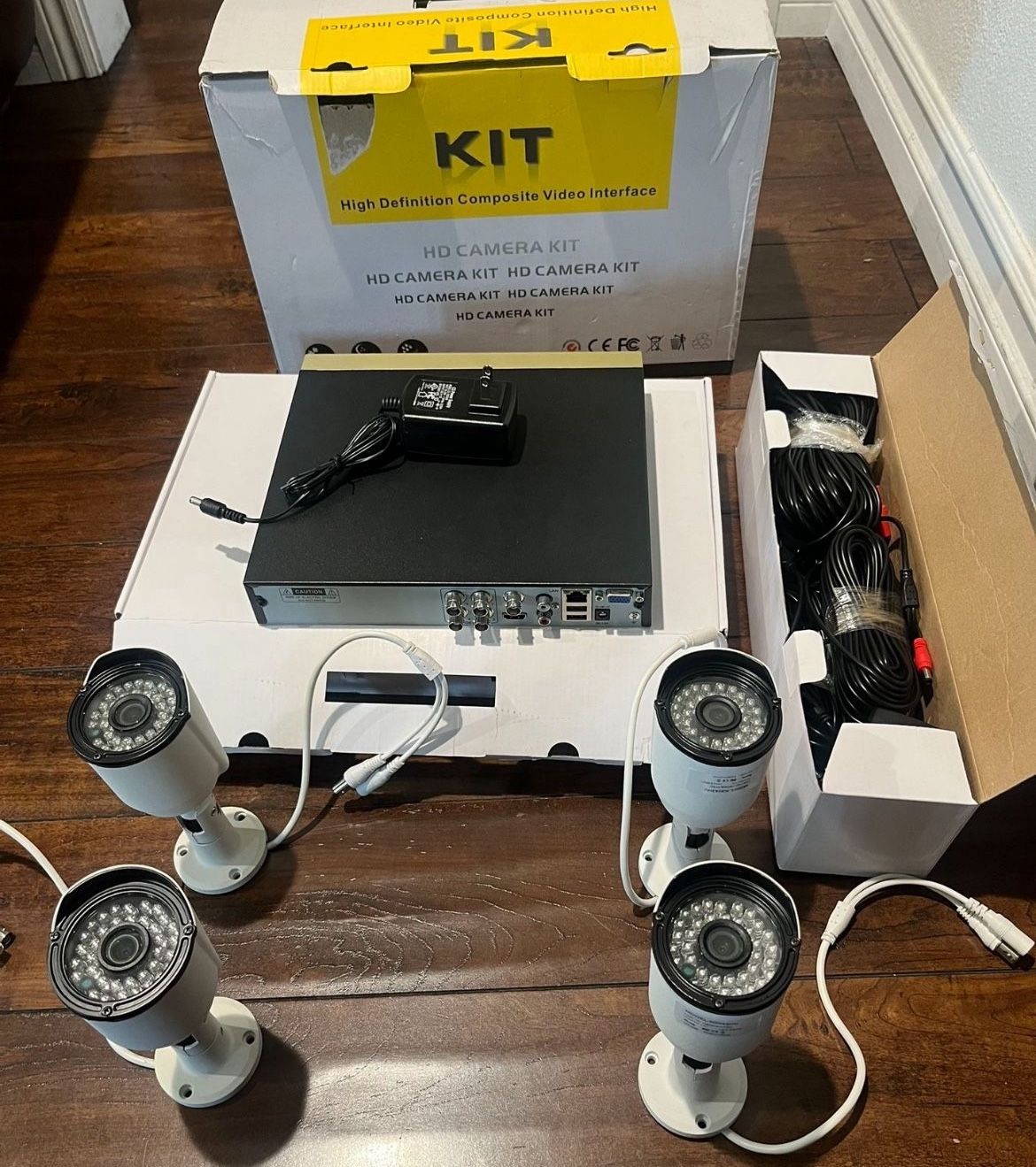 New eleoption 4-Channel Security Camera System - Advanced Surveillance for Home & Business
Discover top-tier security with the brand-new eleoption 4-c