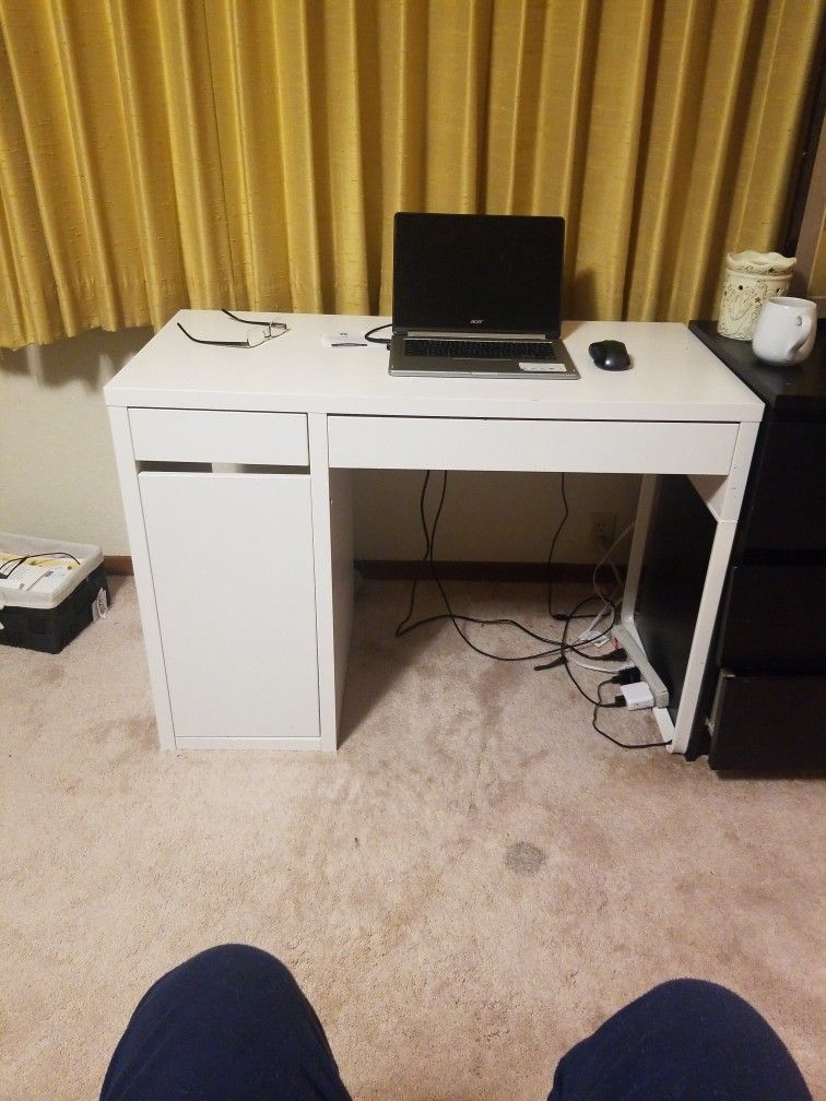 Ikea White Desk