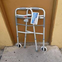 Adult walker