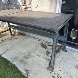 Heavy Steel Work Bench