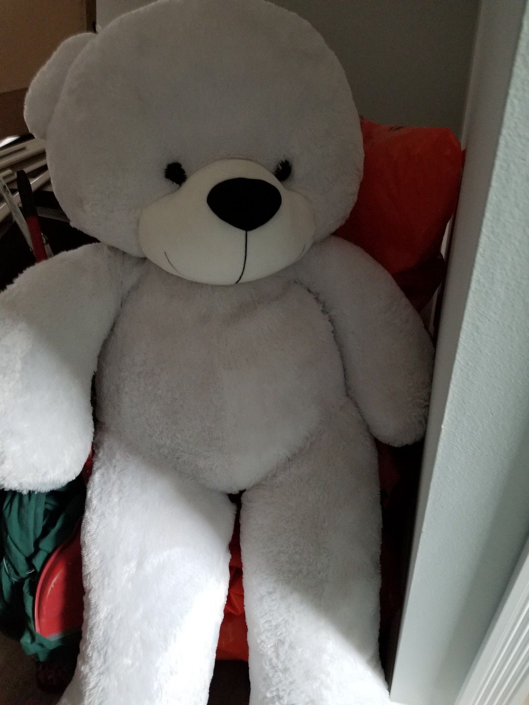 Giant white stuffed Teddy Bear like new