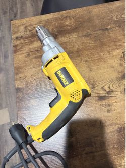 Dewalt 1/2” VSR Drill