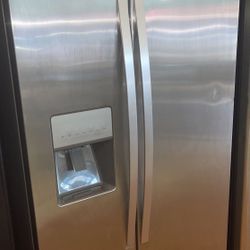 Whirlpool Refrigerator