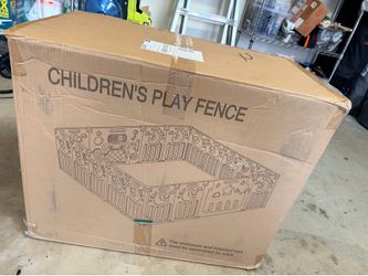Childrens play fence, brand new in box !