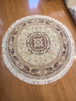 Brand New Round Persian Style Rug 67” Traditional Area Rug