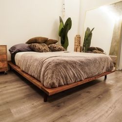 Queen size mid century modern platform bed frame