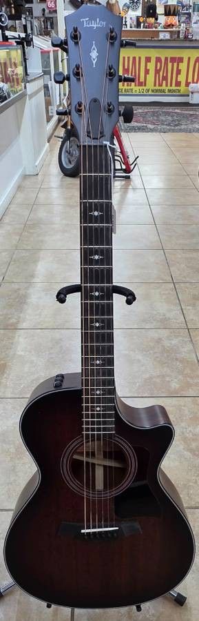 Taylor GUITARS 322CE