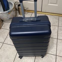 24 Inches Check In Travelers Luggage 