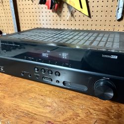 Yamaha Stereo Receiver