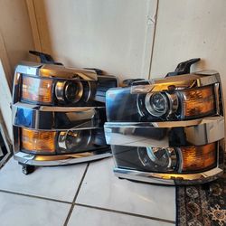 2015,2017 chevy silverado 2500 pair of headlights