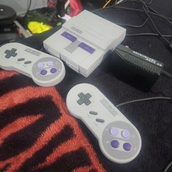 Super Nintendo Mini Authentic