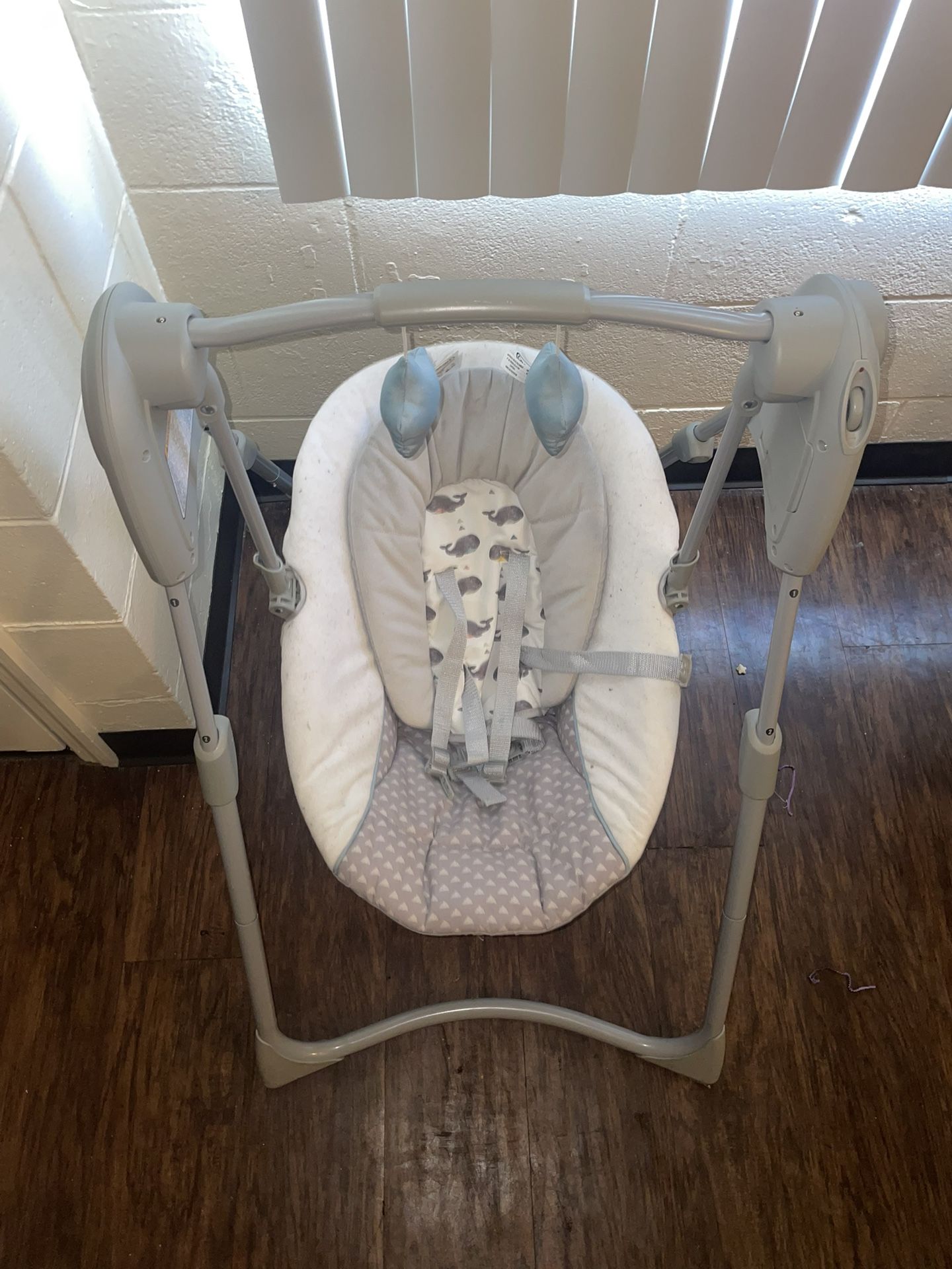 Graco Baby Swing