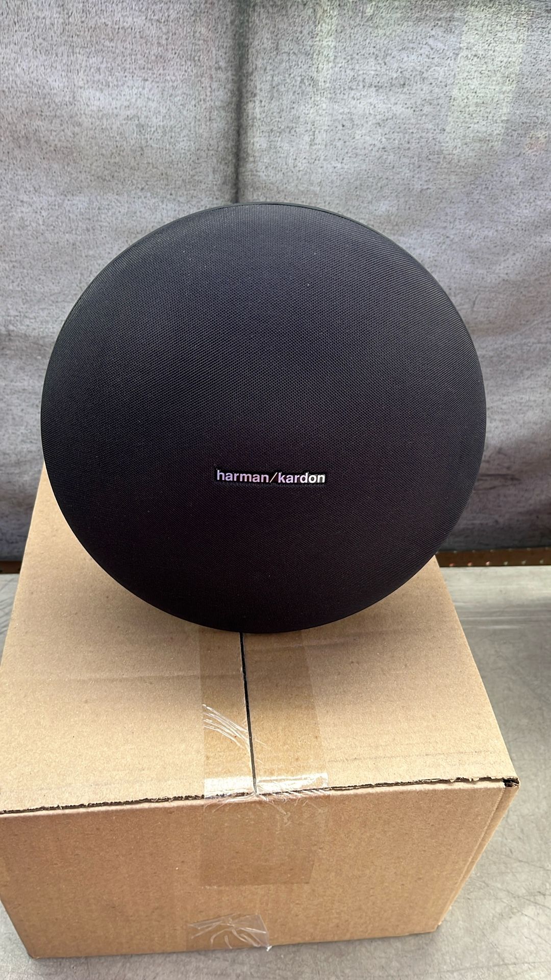 Harman Kardon Onyx Studio 4 Portable Bluetooth Speaker