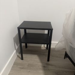 Small Side Table (like New)